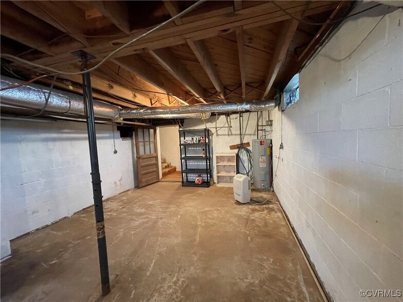 Building Photo - 12900 Little Patrick Rd