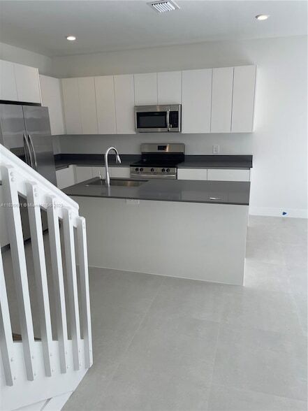 Building Photo - 34491 SW 191st Ct