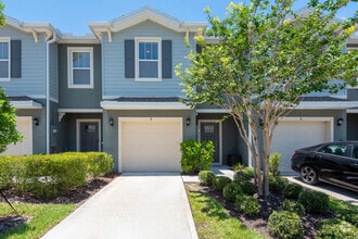 Building Photo - 8 Bella Oaks Dr