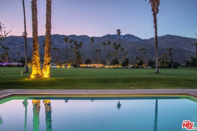 Building Photo - 2231 S Caliente Dr