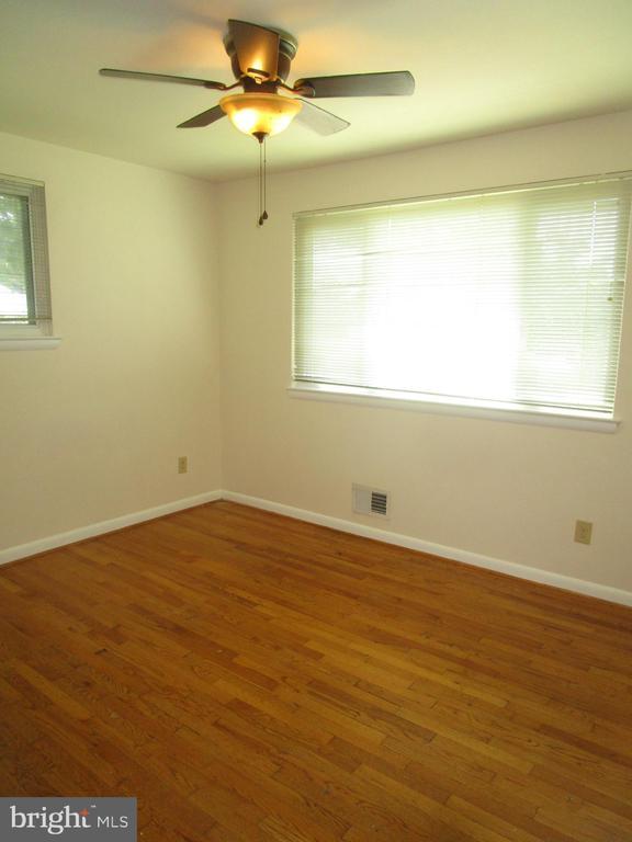 Building Photo - 5606 Devon Ct