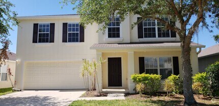 Building Photo - 4 Bedroom /2.5 bath Spacious Home In Sanfo...