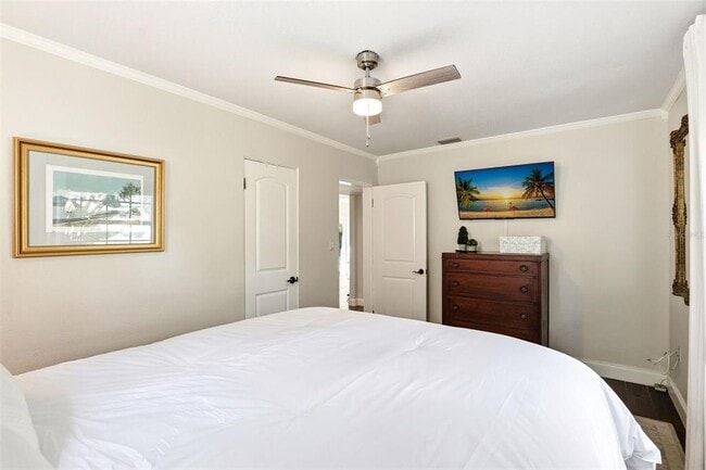 Building Photo - 2518 Weber St