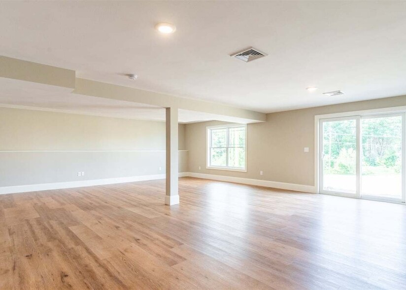 Finished Basement - 32 Abenaki Cir