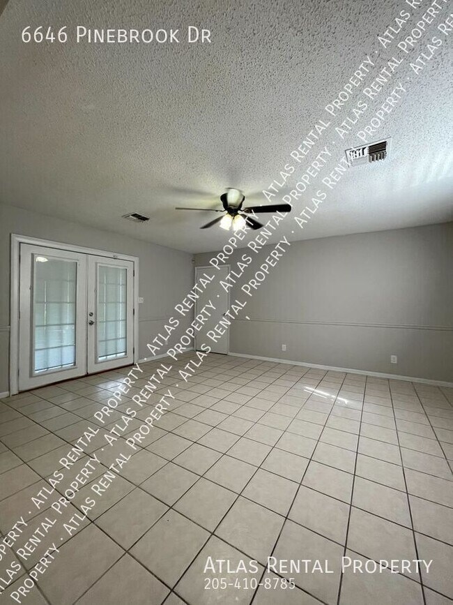 Building Photo - 6646 Pinebrook Dr