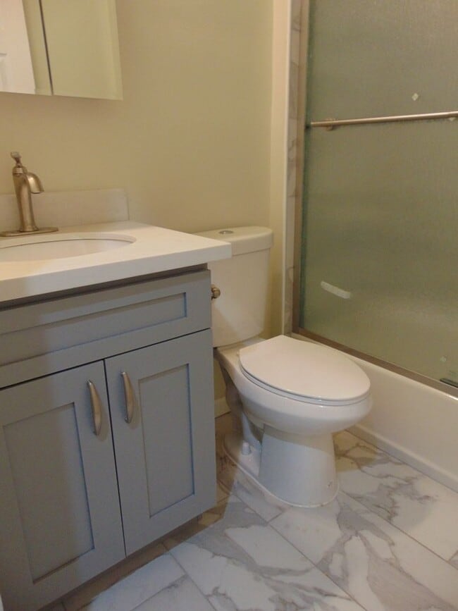 Building Photo - Private EV Charging in Beautiful 3 Bedroom...