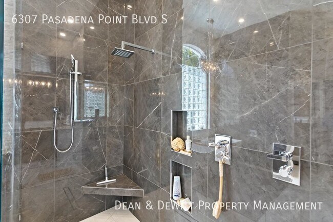 Building Photo - Fully Furnished LUXURY Home in Exclusive PYCC