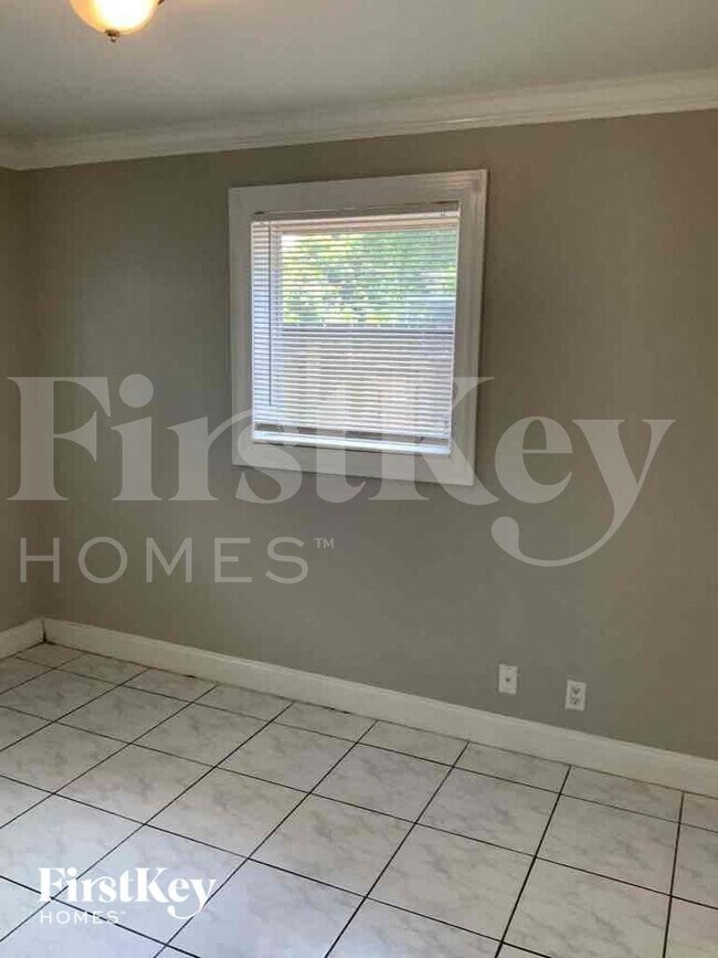 Building Photo - 630 NW 67th Terrace