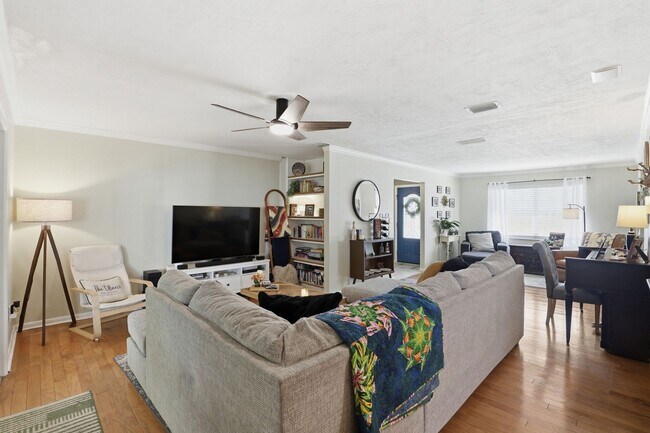 Building Photo - 4731 NW 39th St