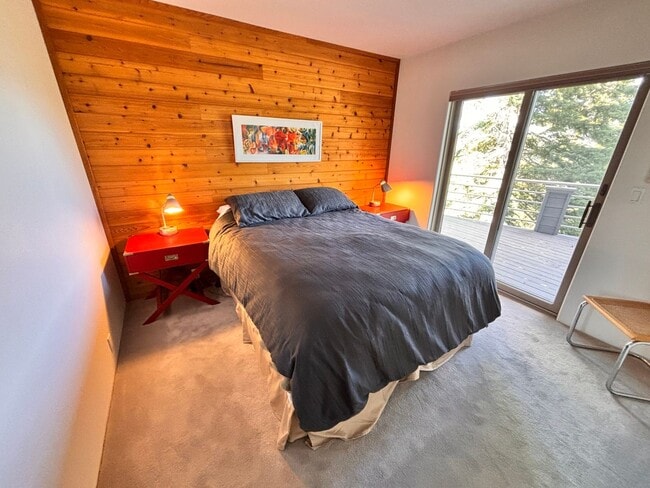 Building Photo - Truckee Ski Lease Available Nov - April