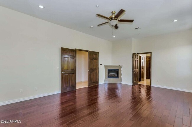 Building Photo - 15842 E Sunflower Dr