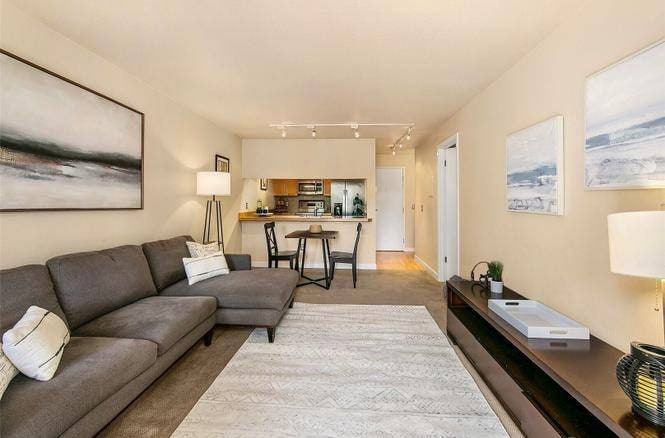 Building Photo - 630 1st Ave