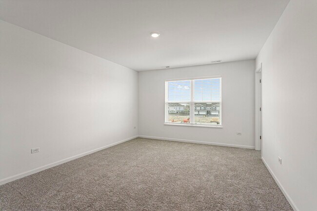Building Photo - 25736 W Yorkshire Dr