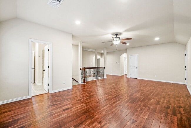 Building Photo - Bella Vista Rental - 5 Bedroom 3.5 bath!