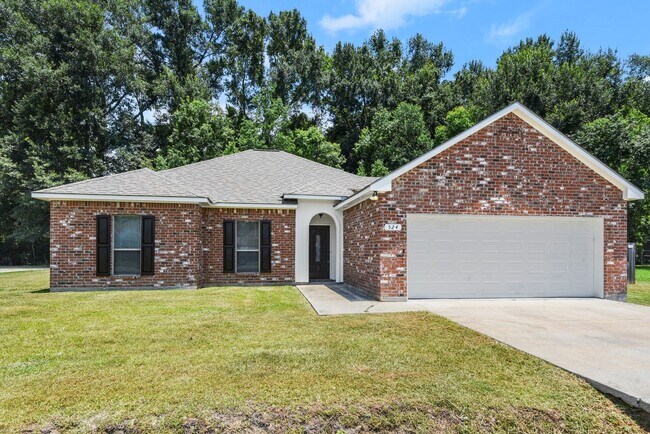 3 BDR / 2 BATH Home MOVE IN SPECIAL - 3 BDR / 2 BATH Home  MOVE IN SPECIAL