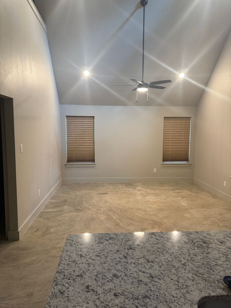 Building Photo - 138 Greenbriar Ct