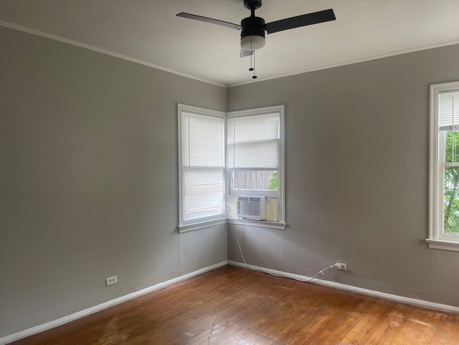Building Photo - 254 Rosebud Ave