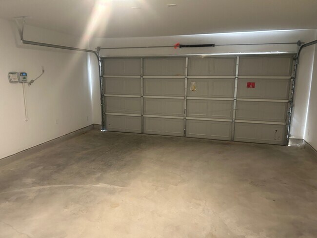 Building Photo - 18506 Autumn Hts Ln