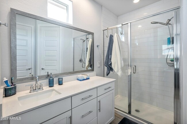 Building Photo - 4100 S Pinelake Way