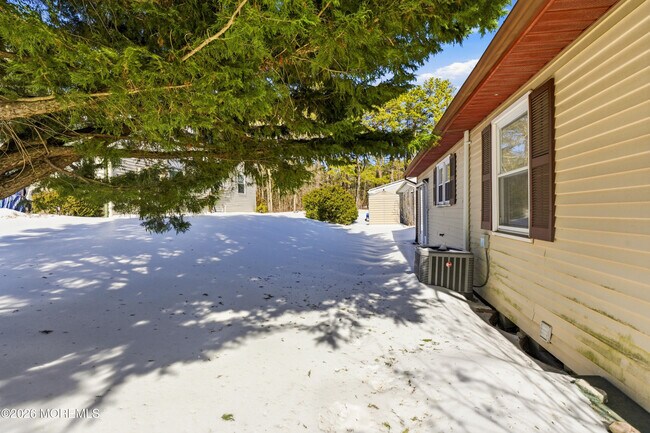 Building Photo - 91 Westport Dr