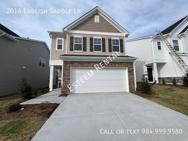Primary Photo - 2016 English Saddle Ln