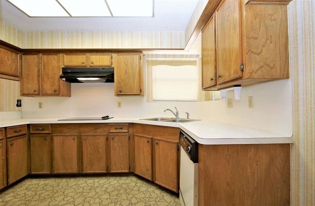 Building Photo - 10615 Windriver Dr