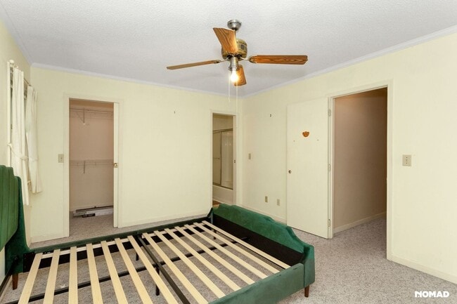 Building Photo - Peace & Beautiful 3BR House Near Rabun Gap...