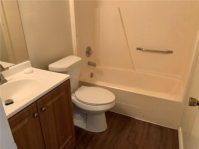 Building Photo - 2019 Redwing Way