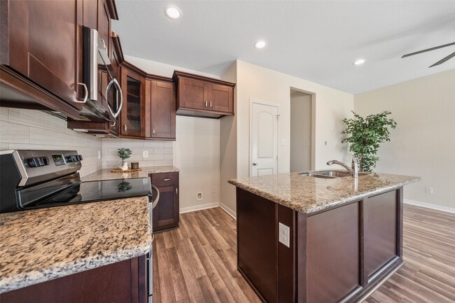 Building Photo - 16721 Stonefield St