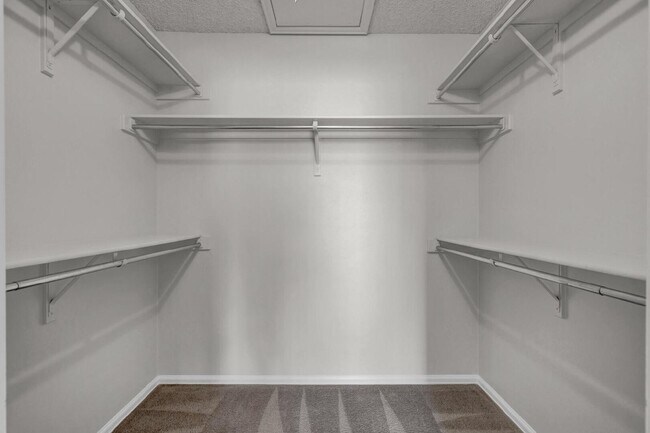 Building Photo - "Charming 2-Bedroom Townhouse in Colorado ...