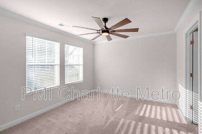 Building Photo - 4472 Millennium Ave
