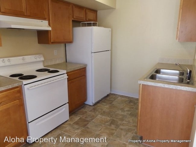 Building Photo - 2146 Lexis Ln