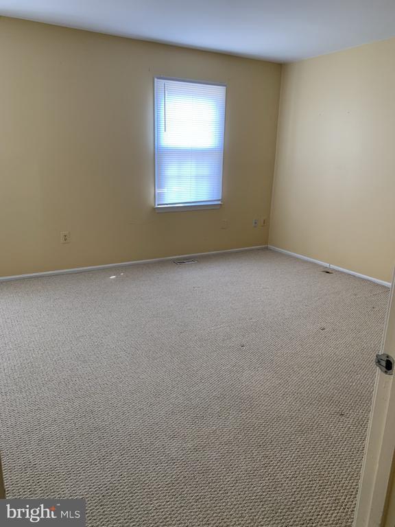 Building Photo - 22319 Mayfield Sq