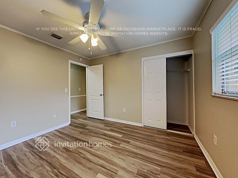 Building Photo - 513 Applewood Ave