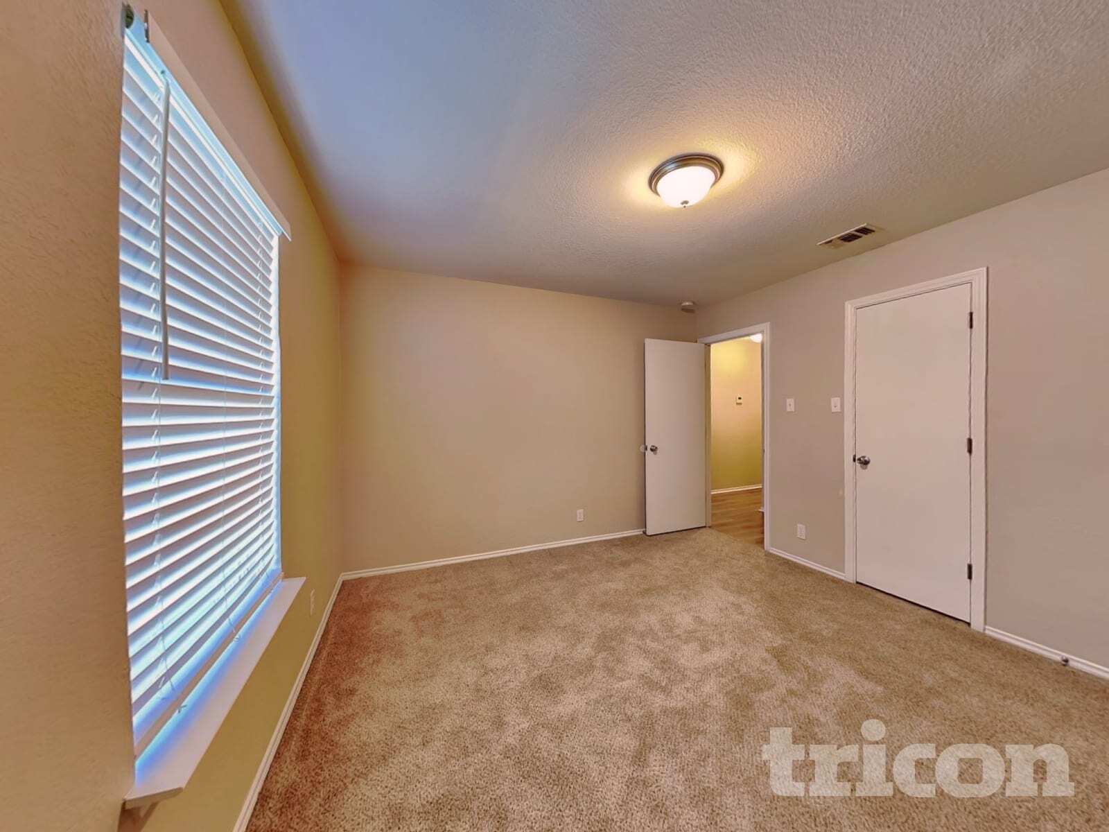 Building Photo - 9603 Kennebec Way