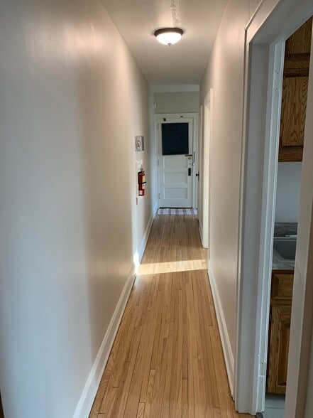 Hall - 1900 Grand Ave