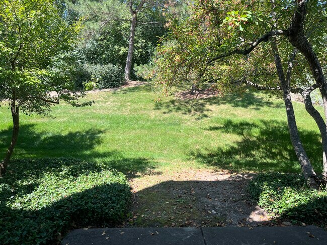 Primary Photo - 378 White Oak Ln