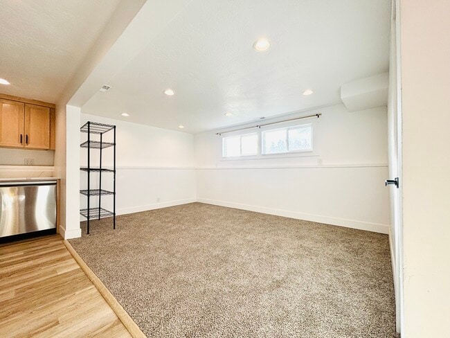 Building Photo - 4459 Butterfield St