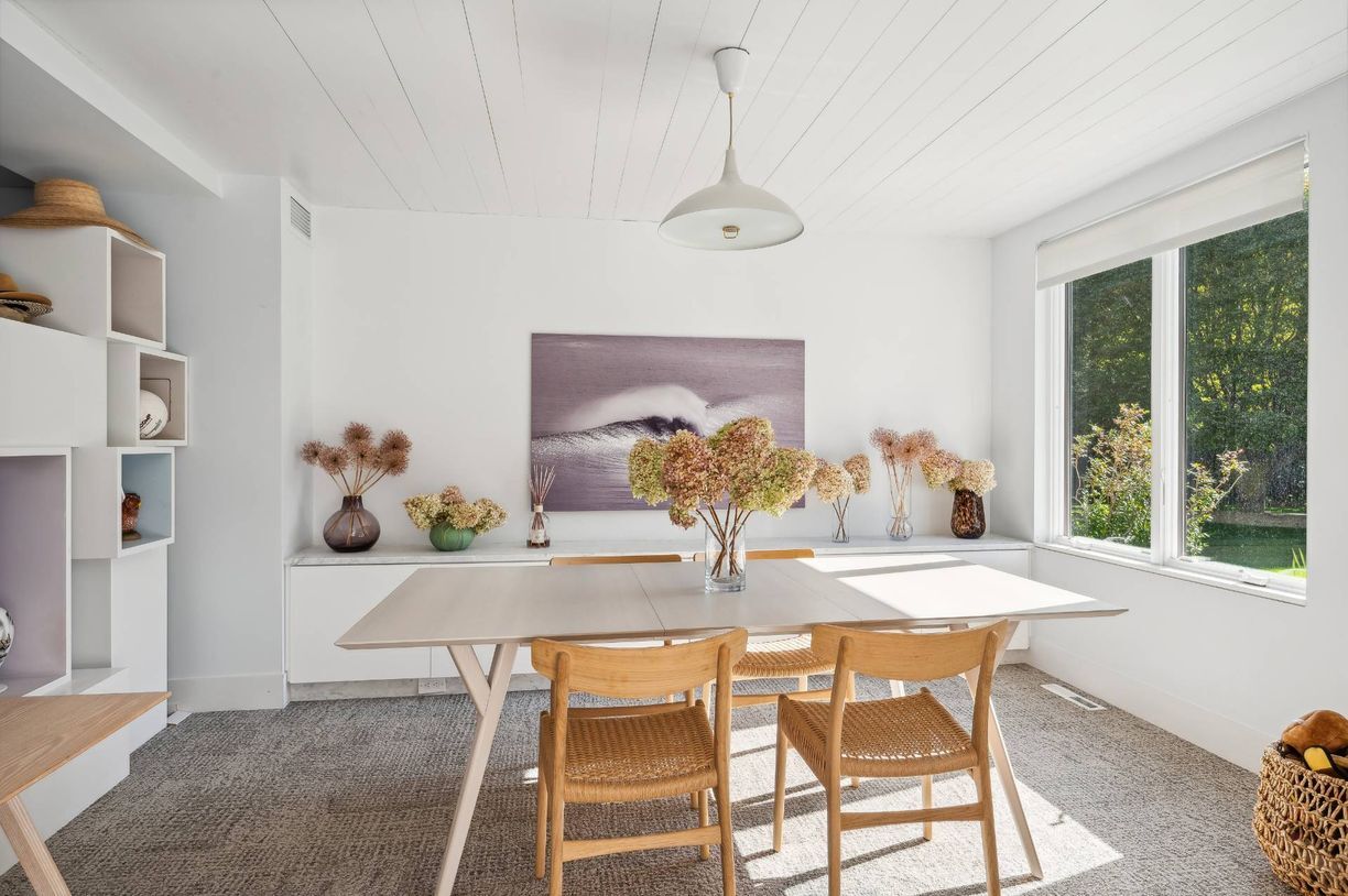 Building Photo - 8 Heller Ln