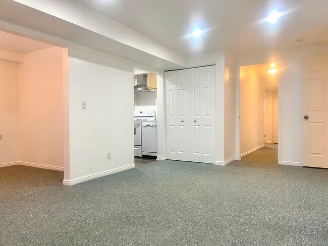 Building Photo - 5341 Trunk Bay Cir