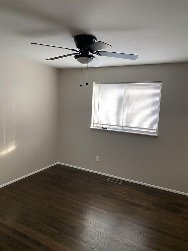 Building Photo - 1850 McKelvey Rd