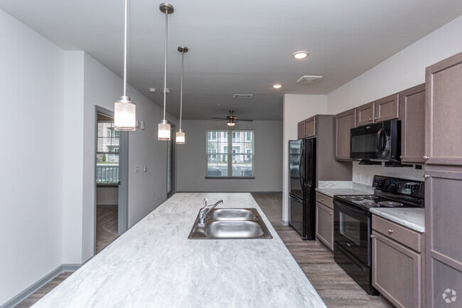 Granite Like Counters - Creekside at Adamsville Place