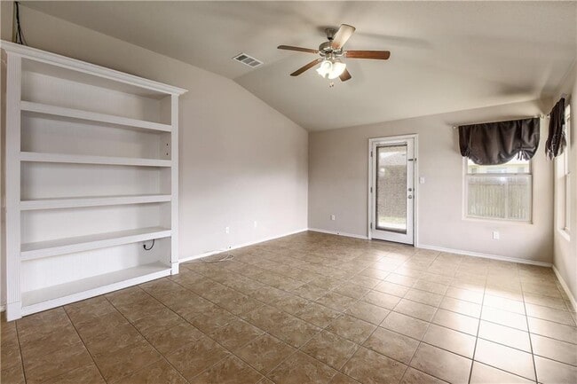 Building Photo - 18736 Mangan Way