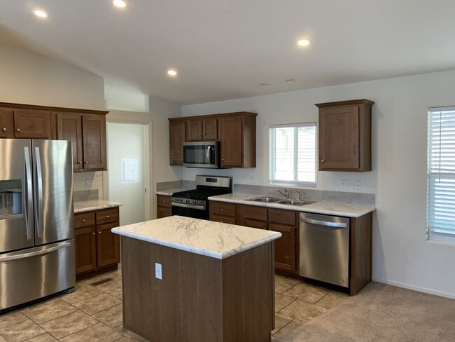 Building Photo - 201 S Greenfield Rd