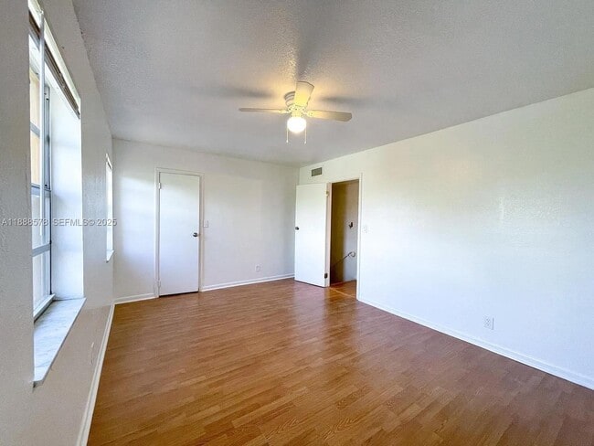 Building Photo - 5970 NW 28th St