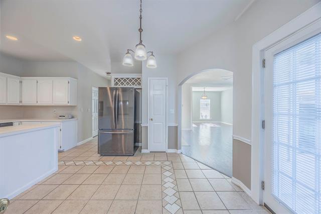 Building Photo - 2705 Trophy Dr