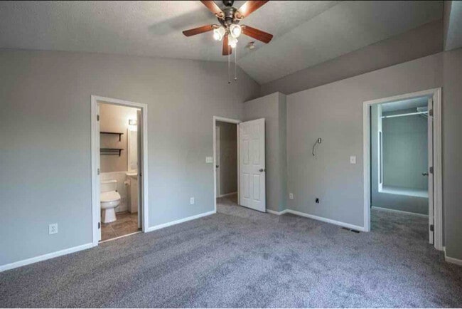 Building Photo - 2564 Hickory Pine Ln