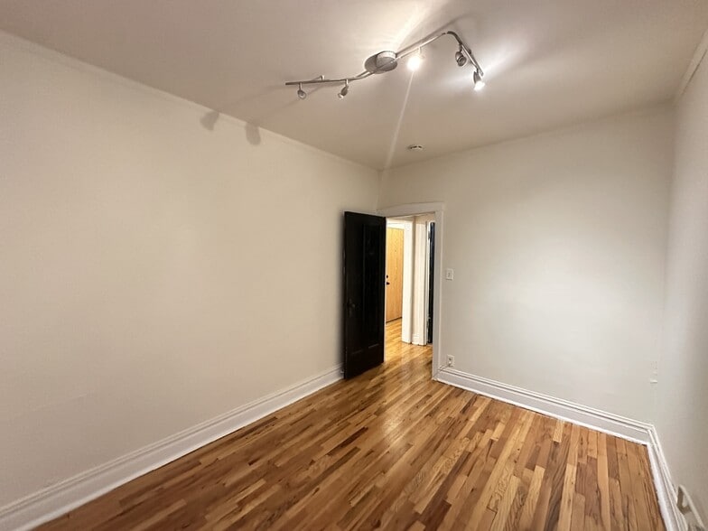 Building Photo - 3714 N Fremont St
