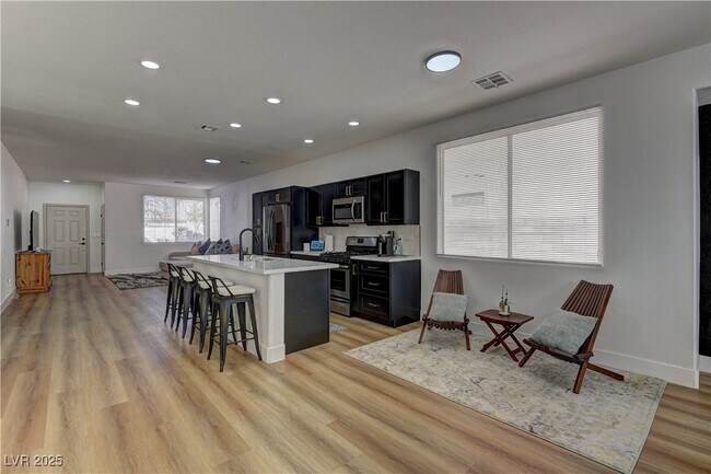 Building Photo - 1176 Colgate Ln