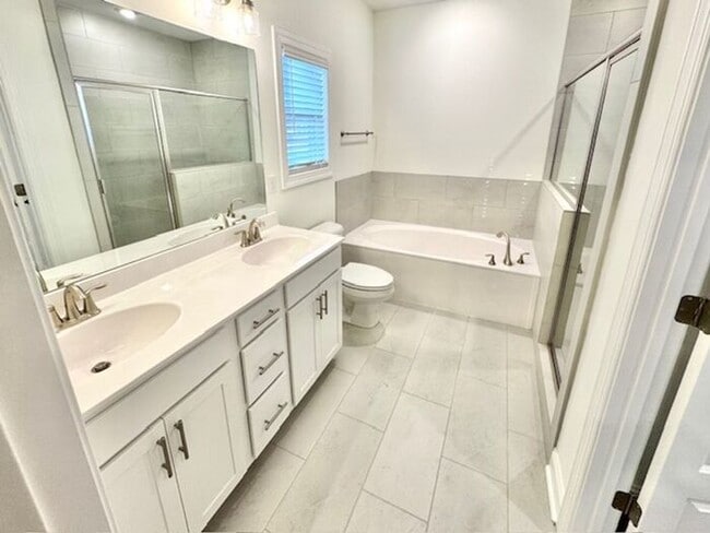 Building Photo - Move In Special! Brand New 4-bdroom 2.5 bath home in Olive Branch- Five Minutes from Methodist Ho...